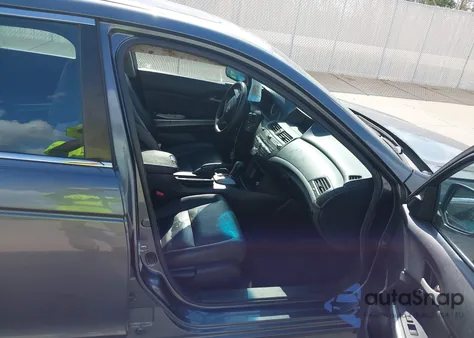 2010 Honda Accord 2.4 Ex-L from USA, damaged, VIN 1HGCP2F85AA058880